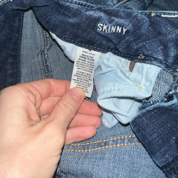 American Eagle Skinny Jeans - Picture 2 of 4